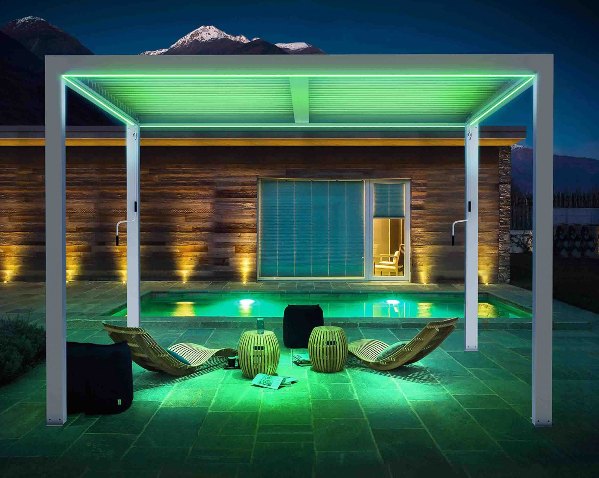 SPT pergola integrált LED világítással, esti hangulatban